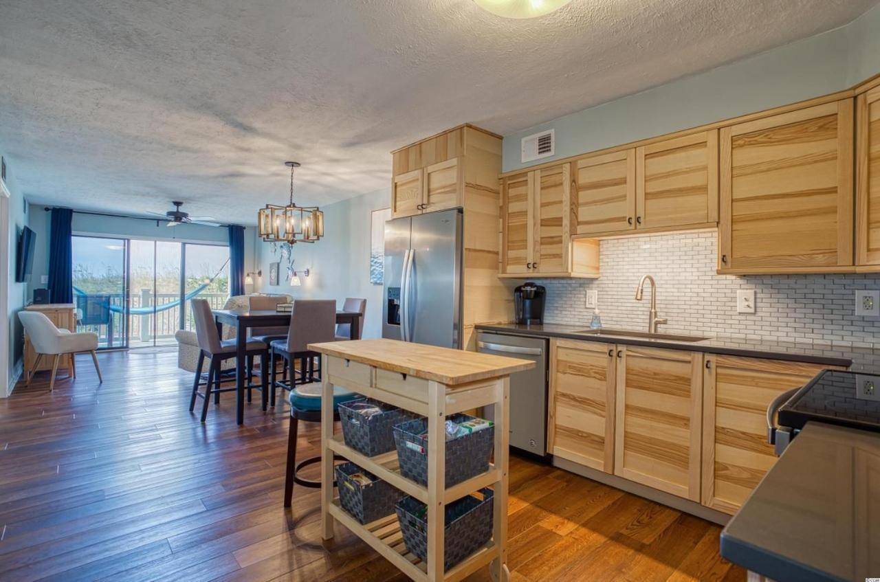 Beachfront Bliss: Oceanview Condo with Pool in Cherry Grove Myrtle Beach Exterior photo
